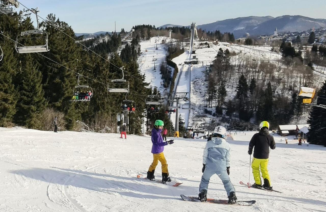 Pistenblume Apartment - Skipiste, Stadtzentrum Winterberg Eksteriør billede